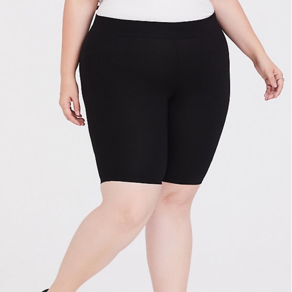 black cycling shorts plus size